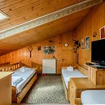 דירה Tonale Sky Attic - By Innstay