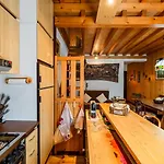 דירה Tonale Sky Attic - By Innstay *