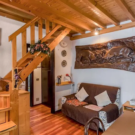 Tonale Sky Attic - By Innstay * بونتي دي لينيو